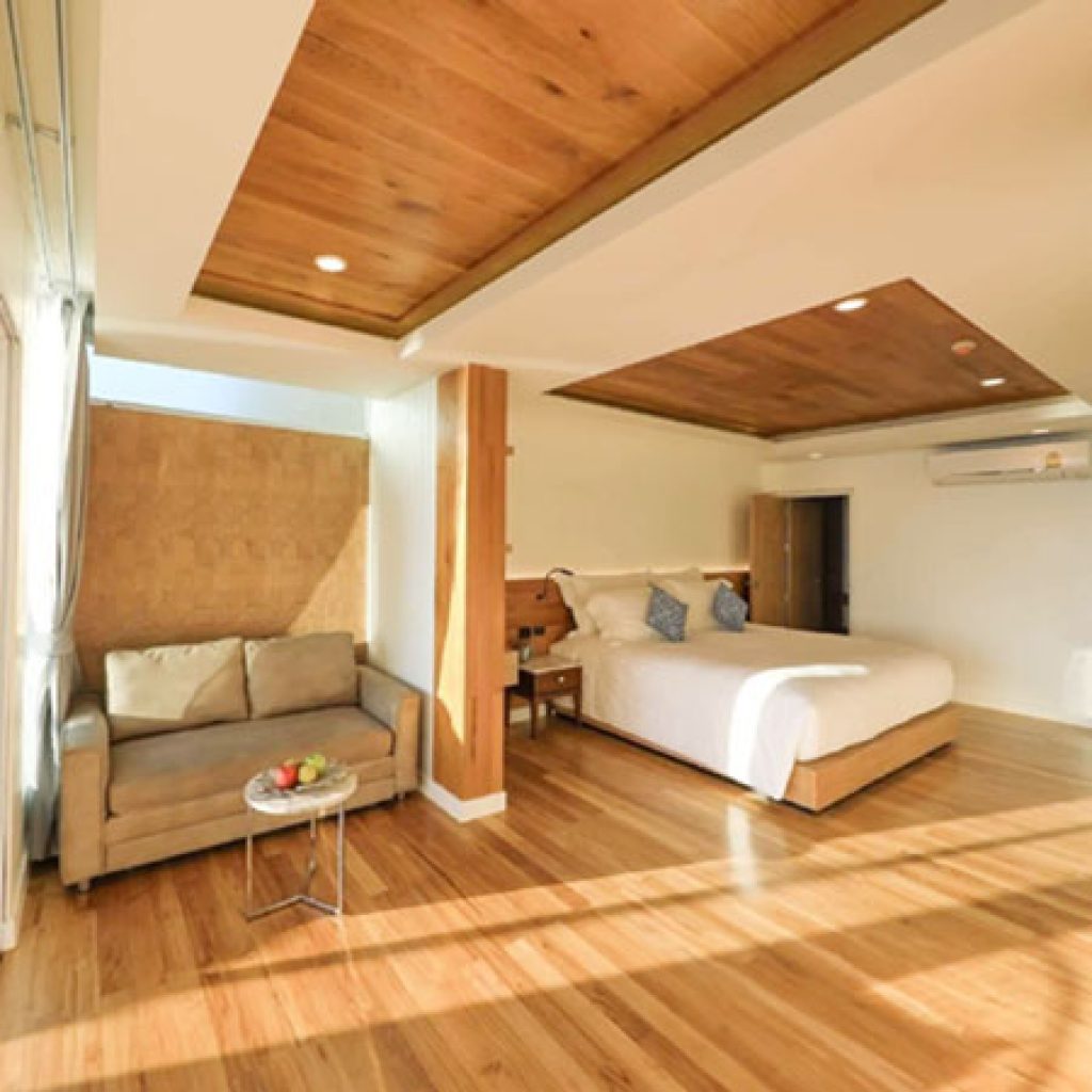 Oak flooring in the bedroom
